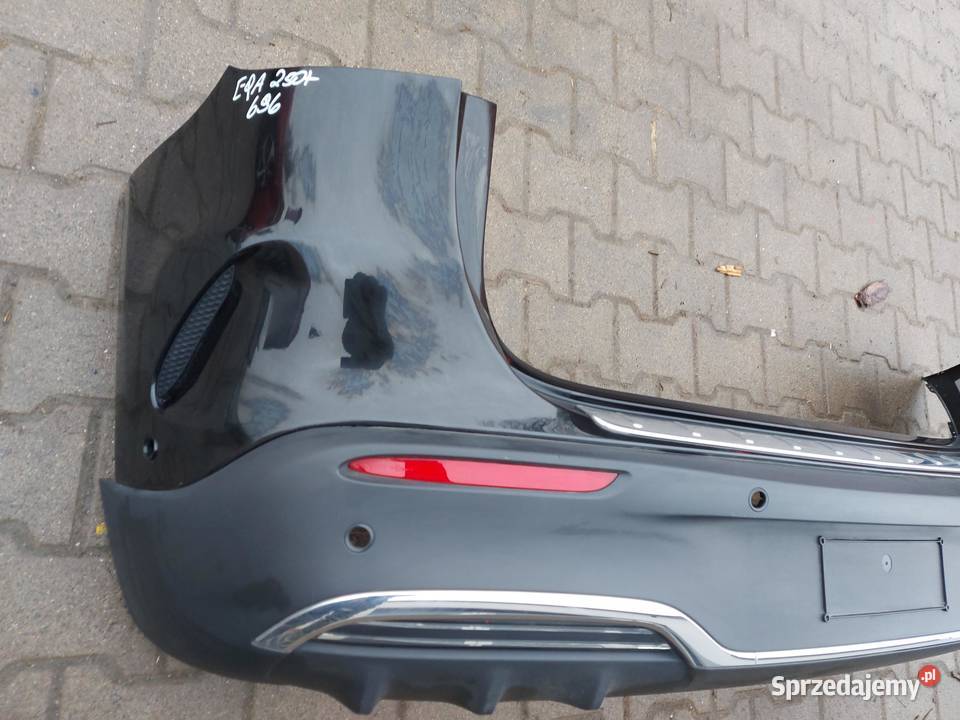 Mercedes EQA 250 W243 ZDERZAK TYŁ TYLNY CZARNY