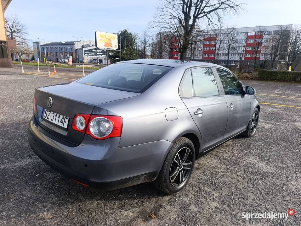 Jetta niski przebieg 170 nawigacja lakier metallic Sosnowiec sprzedam