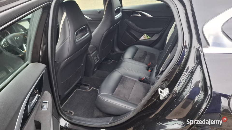 Infiniti Q30S wspomaganie kierownicy