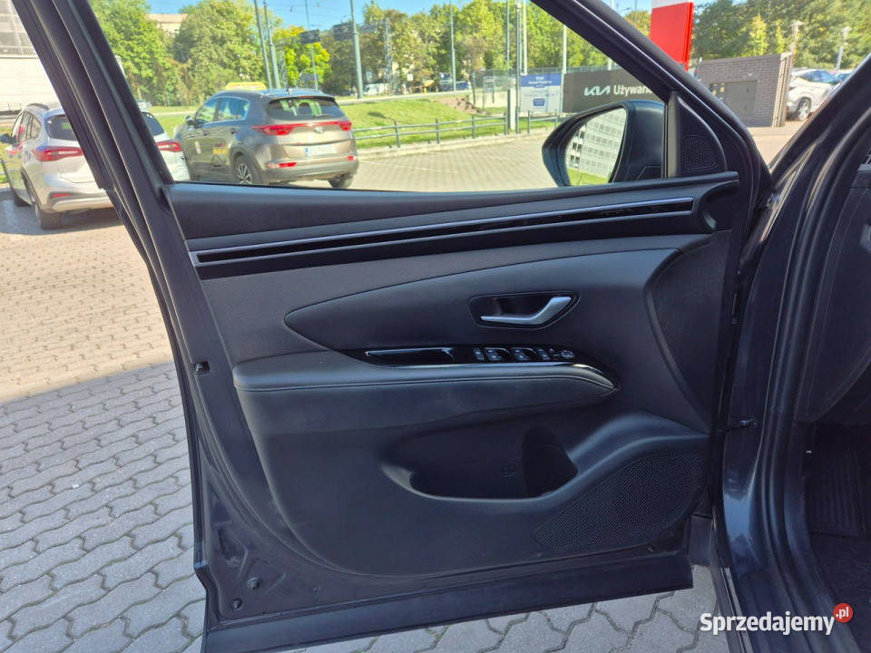 Hyundai Tucson 16 TGDI 150 2WD 6 MT WersjaSmart bluetooth Łódź