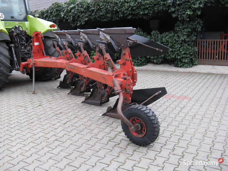 Gregoire Besson pług obrotowy 4 3 skibowy Kuhn Iwanowice