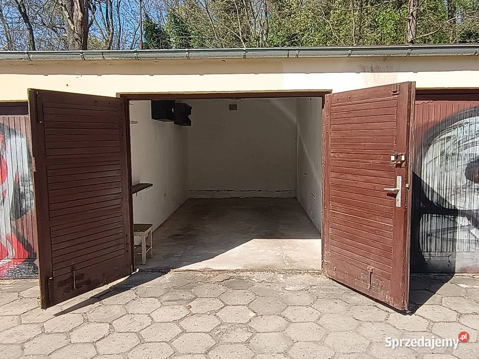 Sprzedam garaż murowany Piękna 73A ŁÓDŹ 16m2 Łódź
