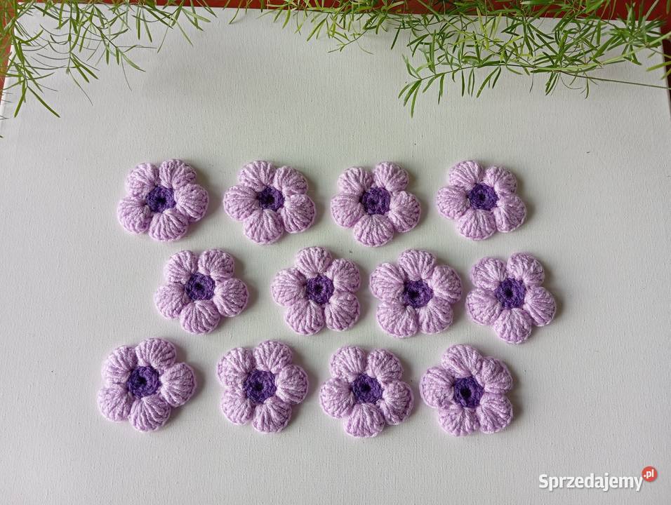 Szydełkowe kwiatki 6 sprzedam