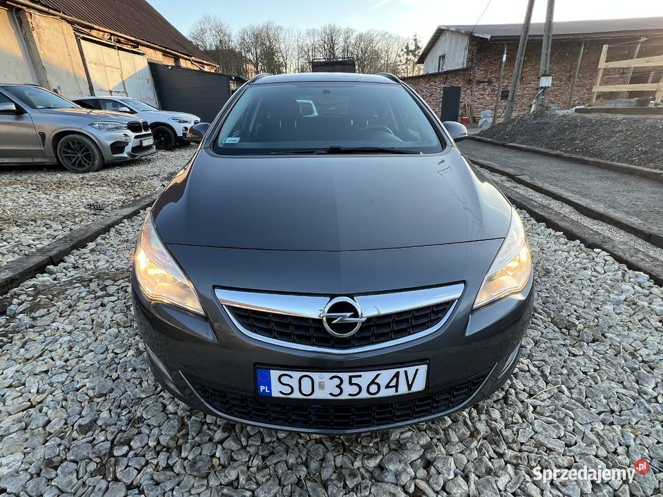 Opel Astra 17 diesel 2012 110 269 bezwypadkowa Motoryzacja Zamość