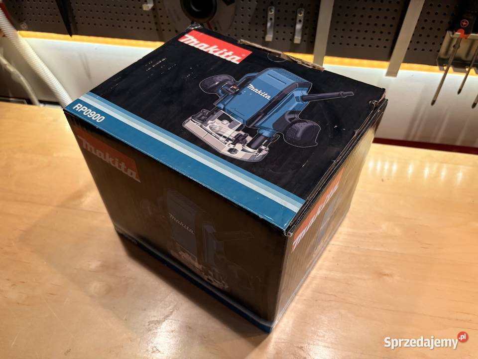 Frezarka Makita RP0900 zestaw Warszawa