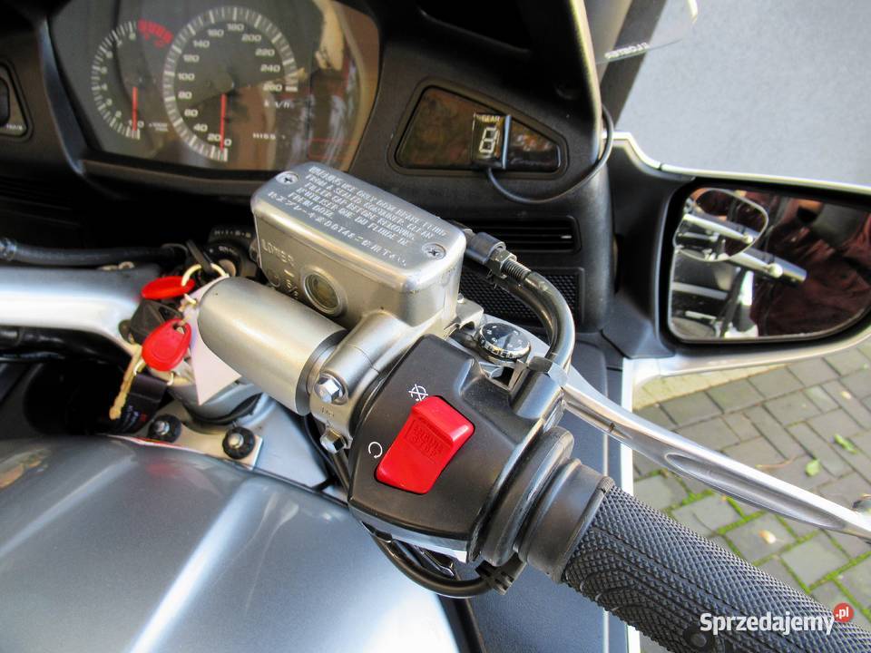 Honda ST 1300 PanEuropean ABS CBS Kufry Oferuję elektryczny starter Kutno