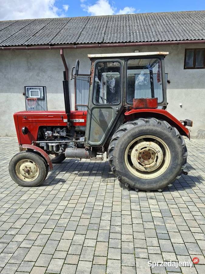 Ciągnik C360 sprzedam Karlin