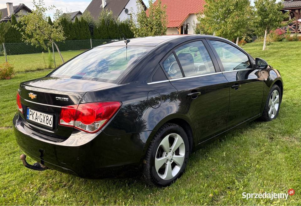 Chevrolet Cruze 17 diesel 136 niski przebieg Cruze