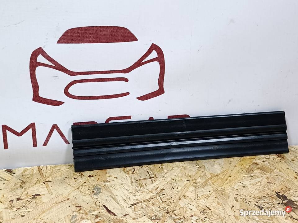 FORD PUMA USZCZELKA SZYBY BOCZNEJ L1TBA21510BA Pleszew sprzedam