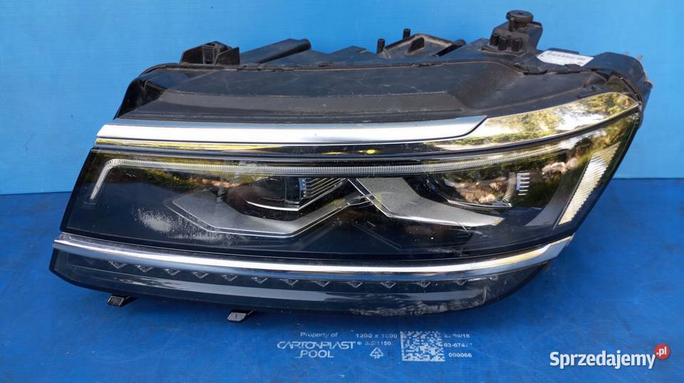 LAMPA LEWY PRZÓD REFLEKTOR EU FULL LED VW TIGUAN osobowe Nowy Tomyśl