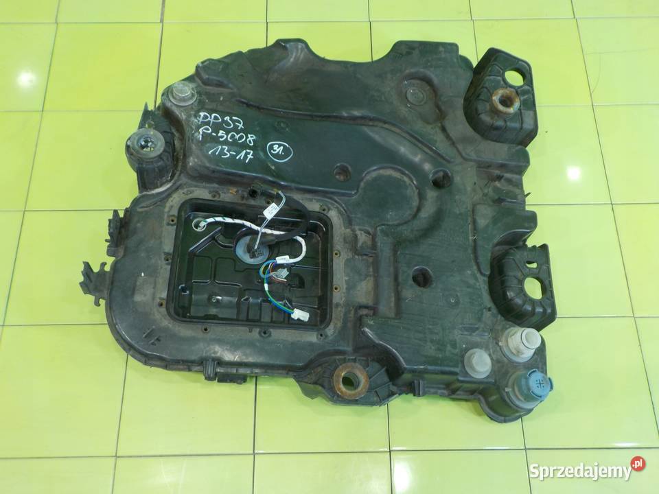 5008 I LIFT 16 EHDI 16r 5D zbiornik plynu ADBLUE