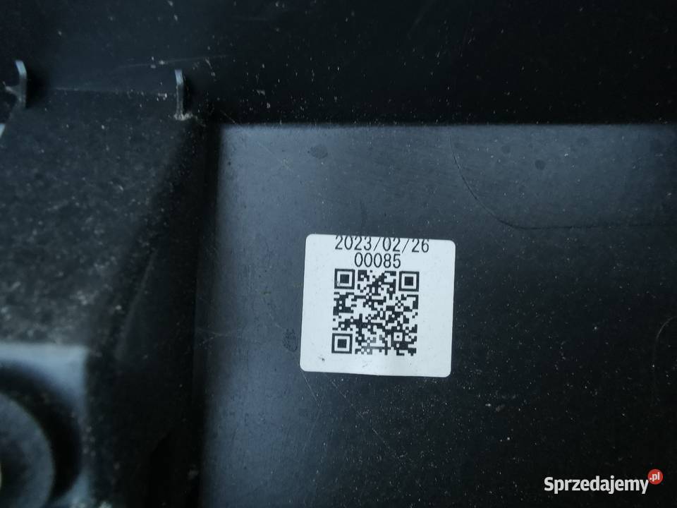 Listwa drzwi przód lewa lh toyota bZ4X Motoryzacja Sieraków