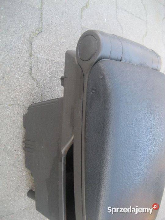 volvo v70 0004r podłokietnik wersja europejska Rakoniewice