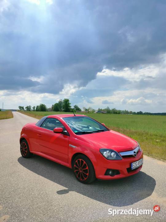 OPEL TIGRA Pozostałe Pozostałe Głowno