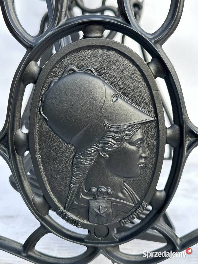 PIĘKNY STOLIK NOGI MASZYNY DO SZYCIA PODSTAWA Bielawa