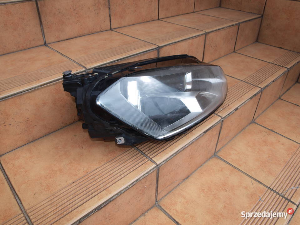 VW Golf 7 VII lampa prawa przód zwykła 2012 wielkopolskie Kalisz