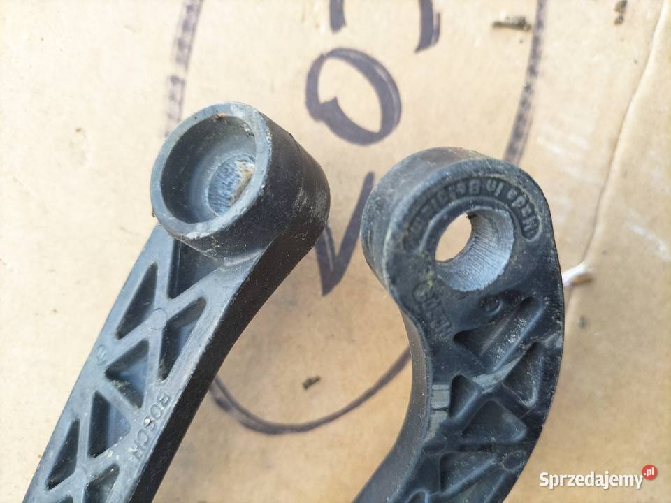 AUDI 80B3 80 B3 RAMIONA WYCIERACZEK