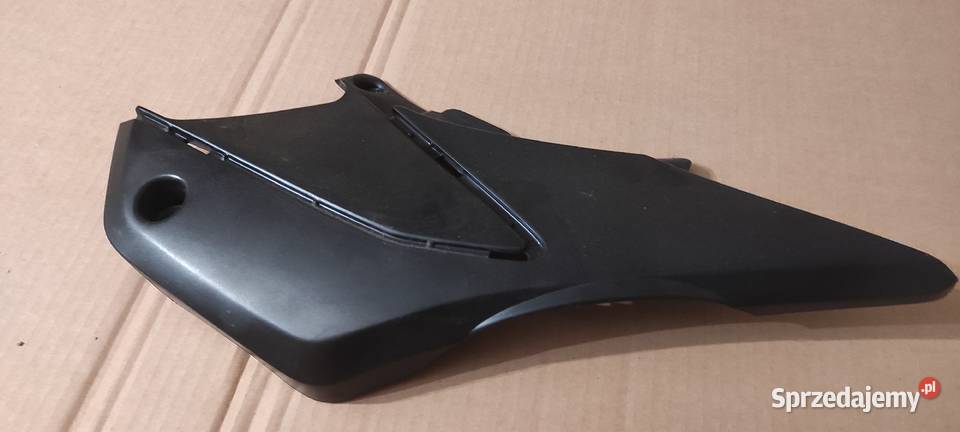 Honda XR 125 2004 owiewka plastik prawa Elementy nadwozia