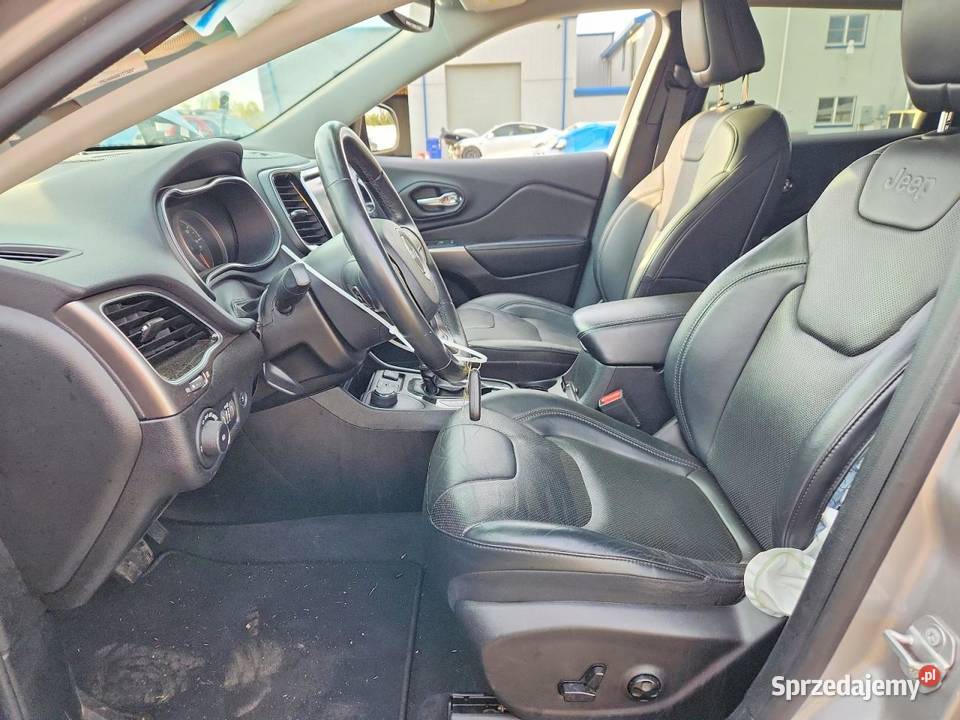 JEEP CHEROKEE LIMITED 32 V6 4x4 2019 269KM Lublin