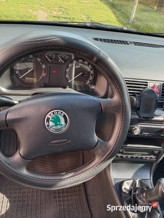 SKODA octavia 16 MPI Sedan Zadbana Bierawa