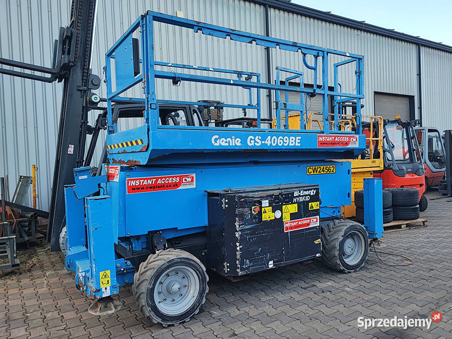 Zwyżka nożycowa terenowa Genie GS4069 BE 1412 m Dźwigi, podnośniki Kęty