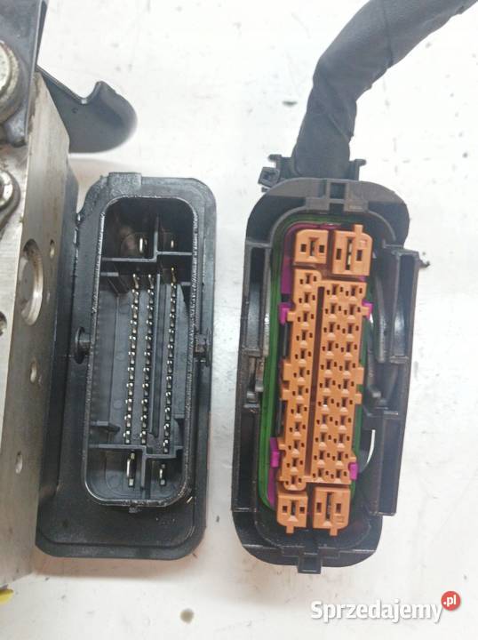 POMPA ABS 6C0907379R 6R0907379BA 6C0614517R świętokrzyskie