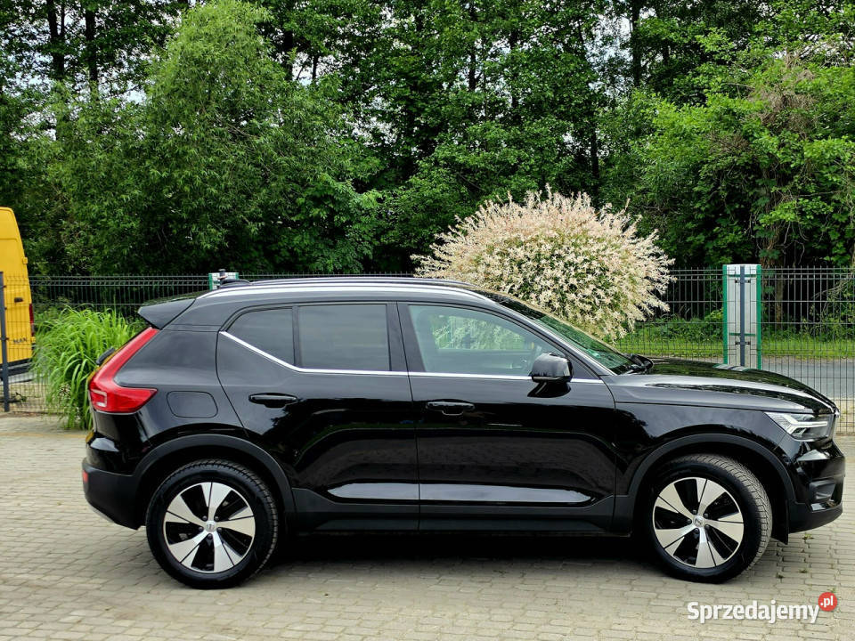Volvo XC 40 T5 Recharge Momentum Iwłaściciel Skępe