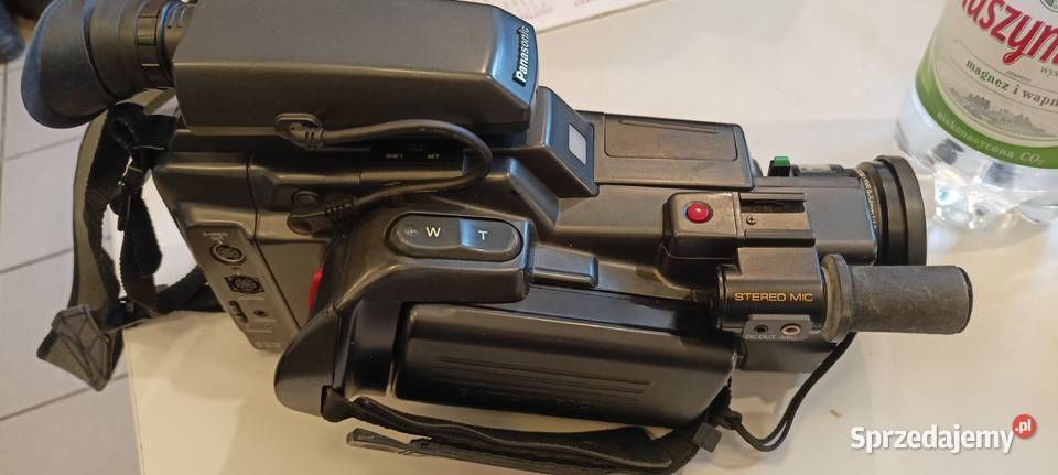 Kamera VHS Panasonic NV-MS50E zasilacz kable torba 2 baterie