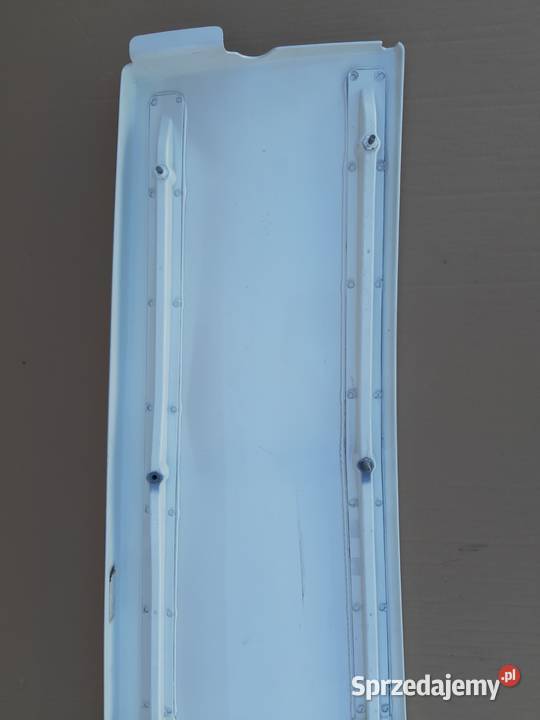 VOLVO FH4 SPOILER ZAKABINOWY LEWY OWIEWKA DESKA Trzciel