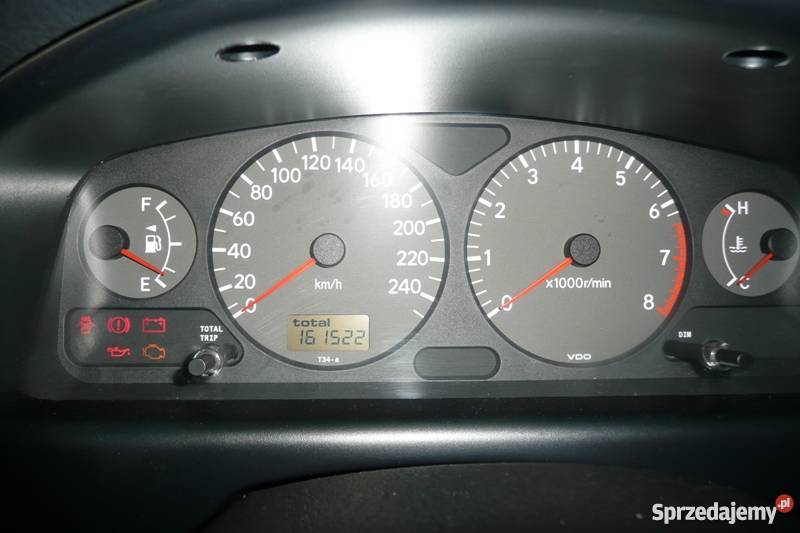 Toyota Avensis 18 Sol kombi lakier metallic dolnośląskie Wrocław