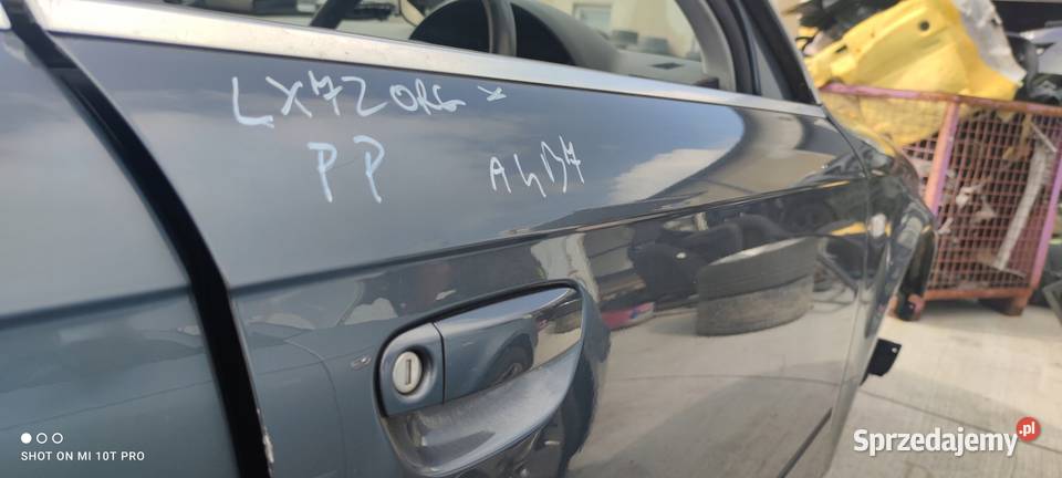 DRZWI PRAWY PRZÓD AUDI A4 B7 LX7Z SEDAN KOMBI osobowe Przystajń