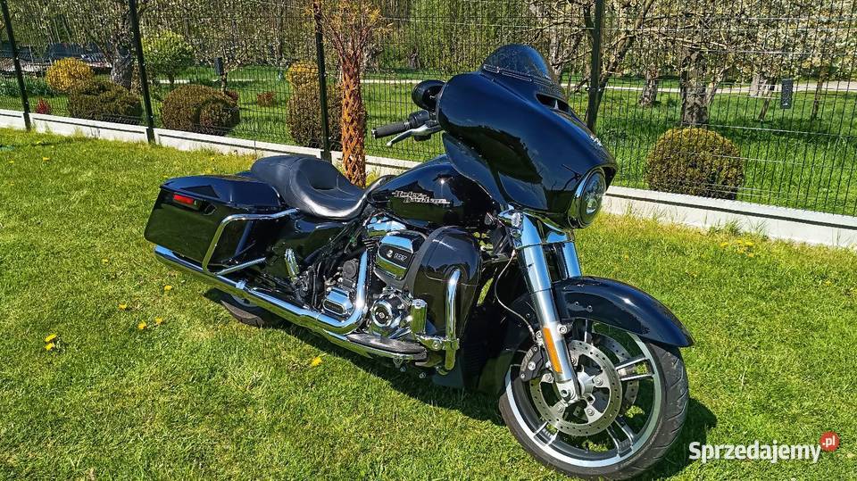 HarleyDavidson Street Glide 2018 Silnik M8 107 benzyna Opatów
