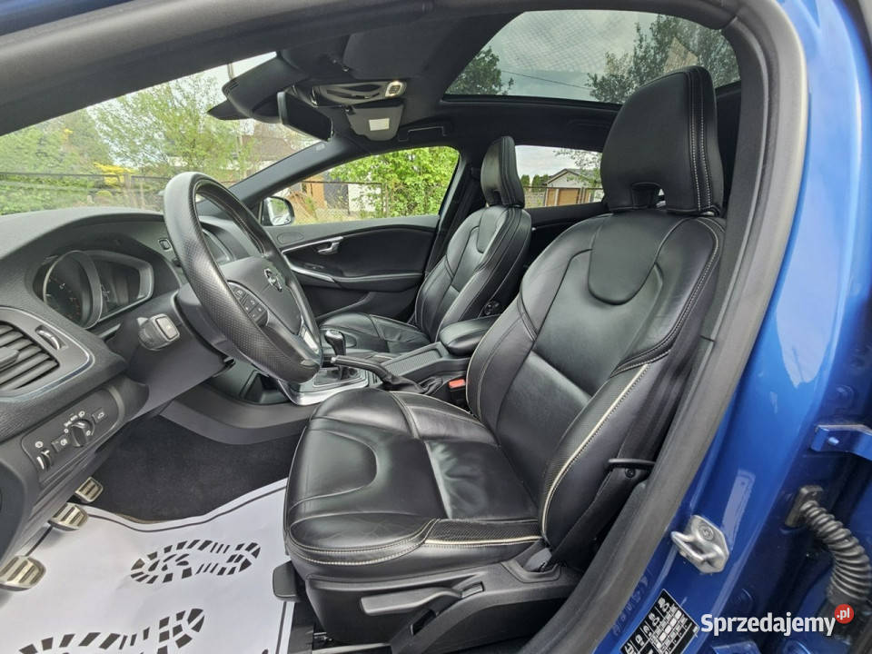 Volvo V40 T4 190 benzyna 100 Fabryczny Lakier benzyna Opoczno