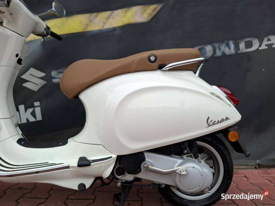 Piaggio Vespa 50 2T 2017 VAT marża