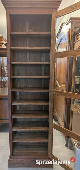 Witryna kolonialna z dziewięcioma półkamisklep Dąbrowa Górnicza