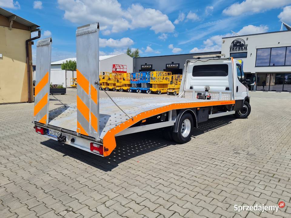 Iveco Daily 70C17 2016 r pomoc drogowa laweta Iveco sprzedam