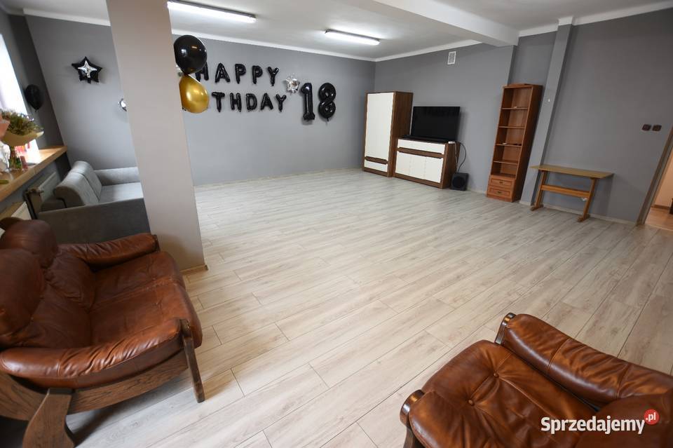 Sprzedam lokal usługowy 50 m2 w Centrum Miechowa małopolskie Miechów