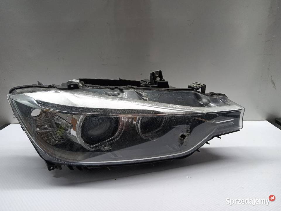 LAMPA PRZÓD PRZEDNIA PRAWA BMW F30 63117259526 sprzedam