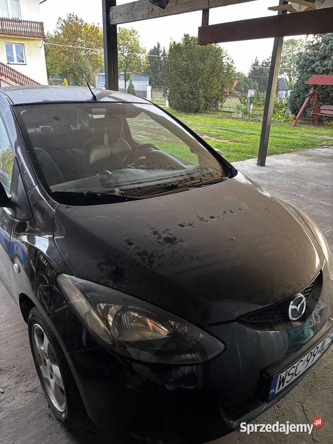 Mazda 2 w całosci mazowieckie Sochaczew