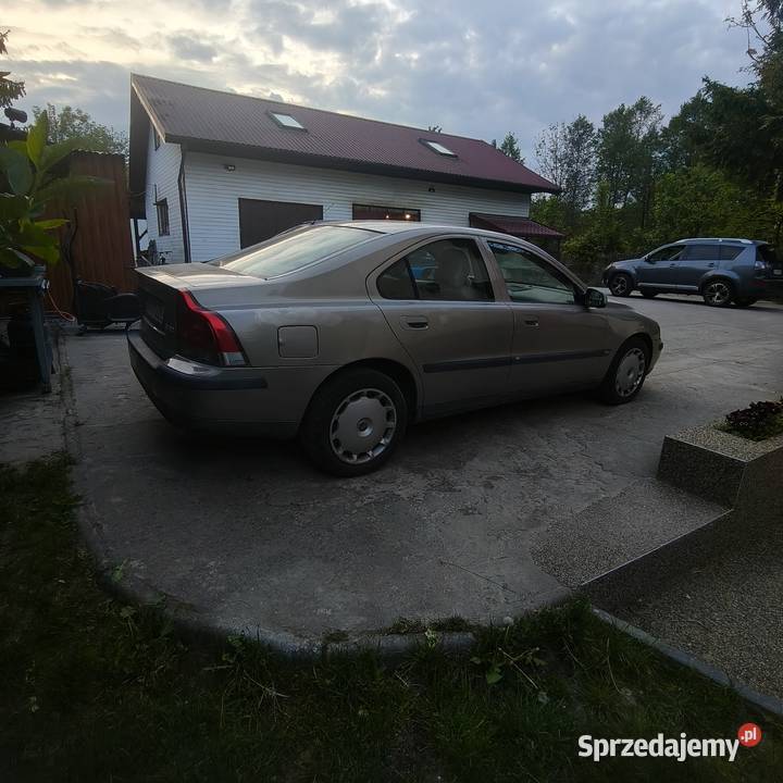 Volvo S60 2002 25t 210 AWD automatyczna Iwanowice Włościańskie