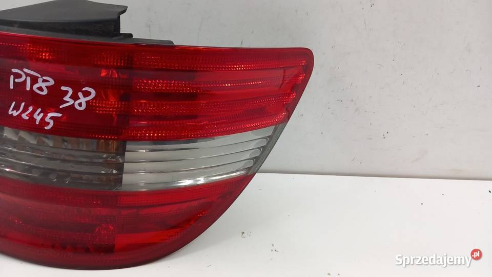 MERCEDES B W245 HB LAMPA TYŁ PRAWA