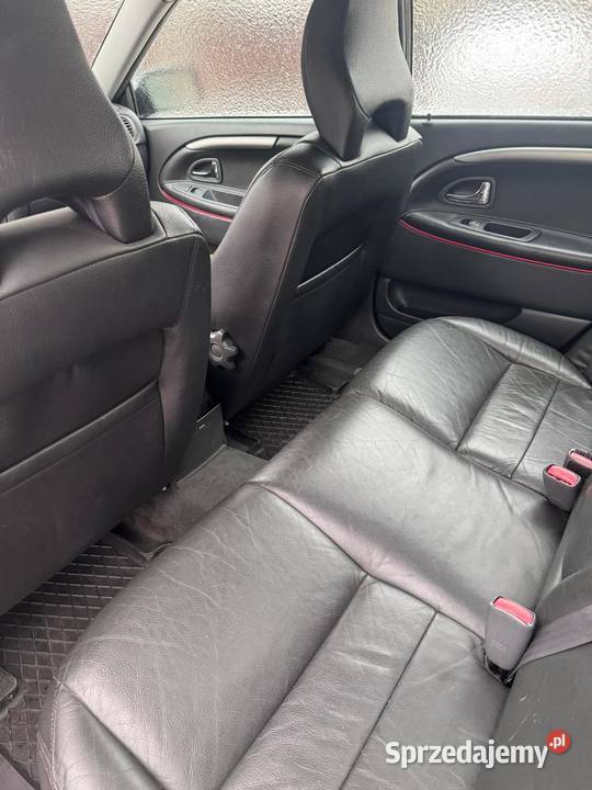 Volvo V40 I 18 2003r 122
