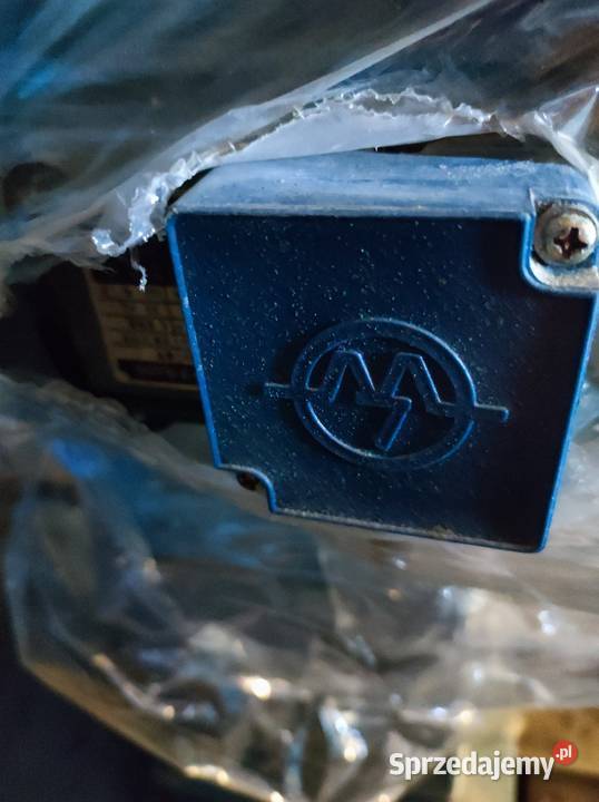 Zszywarka na drut płaski i inne maszyny