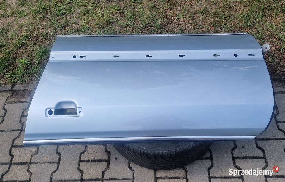 AUDI A8 S8 D2 drzwi srebrne lewy przód przednie Bydgoszcz sprzedam