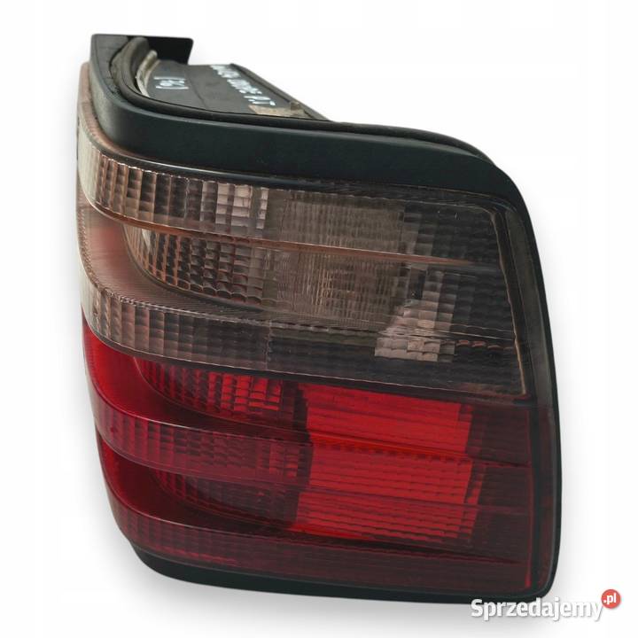 LAMPA PRAWA Mercedes 124 W124 Coupe Cabrio tylna