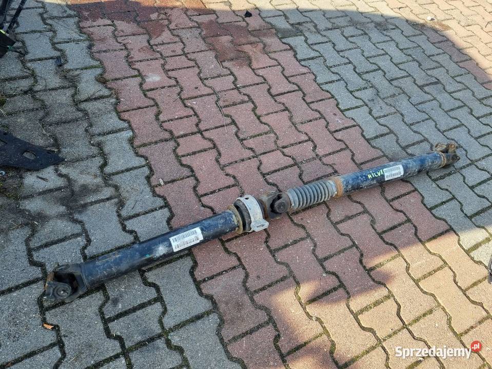 WAŁ NAPĘDOWY TOYOTA HILUX VIII 24 D 371000KC10C Części samochodowe