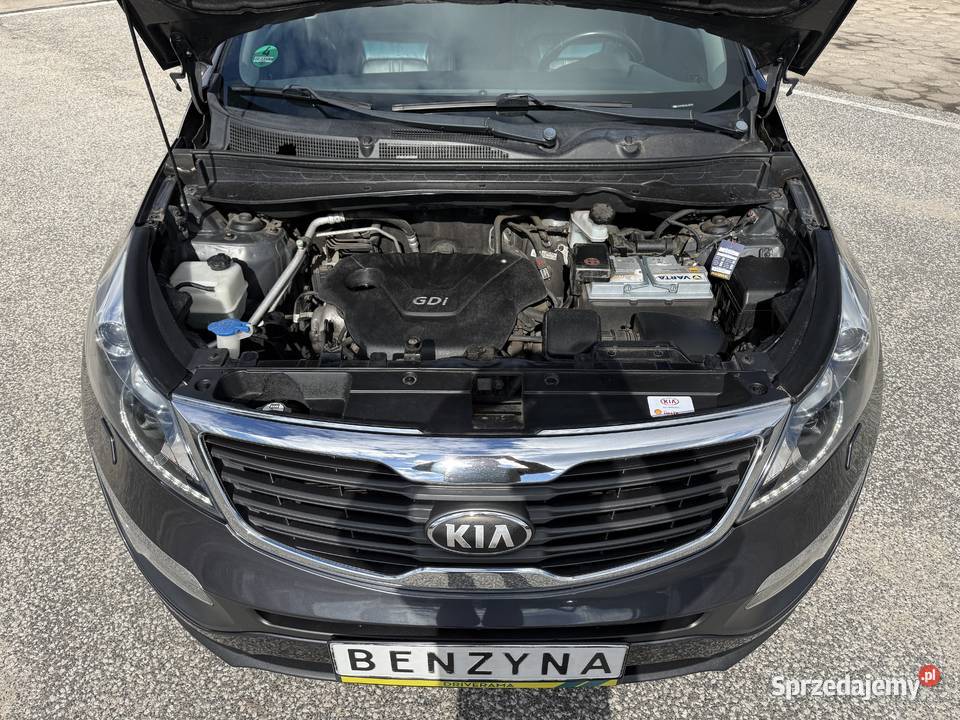 Kia Sportage 16 BENZYNA Klimatronik Nawigacja lakier metallic Konin sprzedam