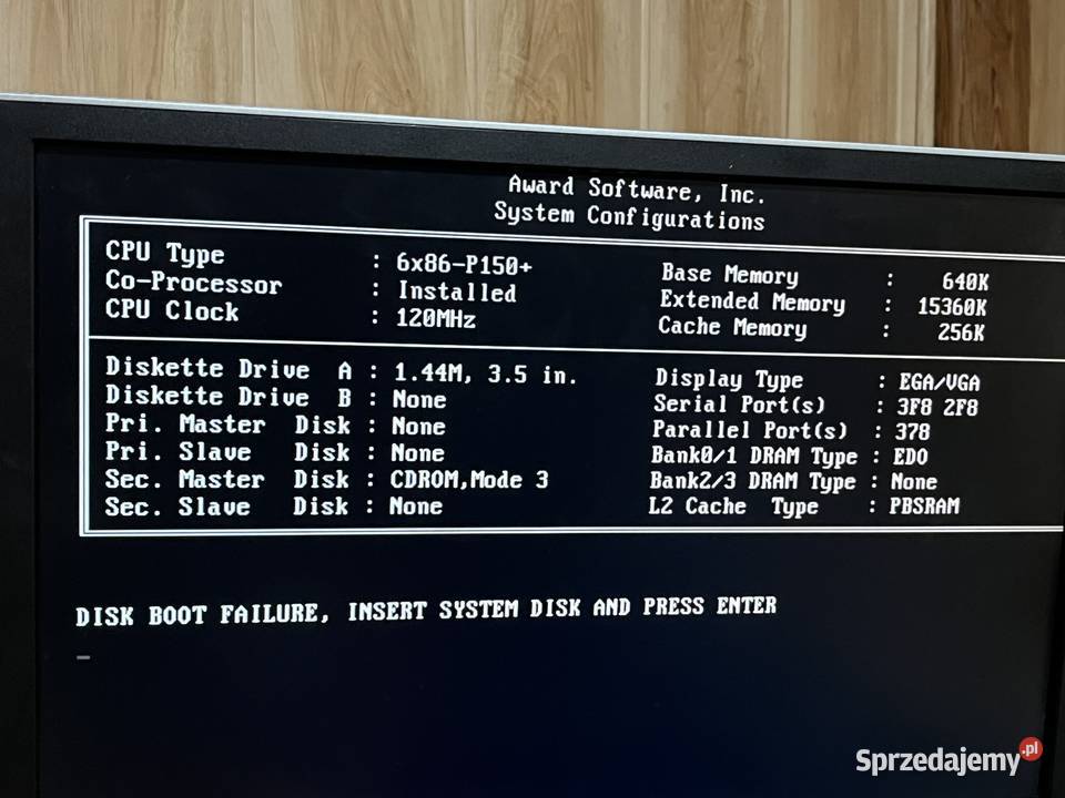 Zabytkowy komputer PC AT Lifetec Cyrix 120MHz Brzana