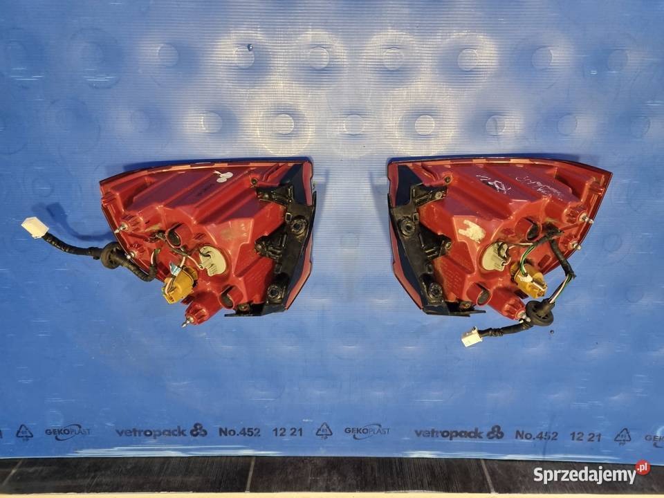 LAMPY TYŁ W BŁOTNIK LED PRAWA LEWA KIA NIRO Skierniewice