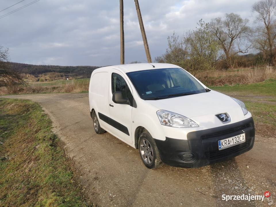 Sprzedam peugeot partner II 16 benzyna gaz 2008 benzyna+LPG Motoryzacja Przemyśl sprzedam